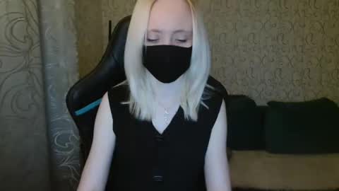 RebesaOlset online show from January 2025 03:57:02 PM