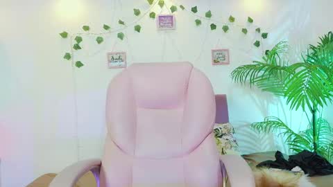 red_haird_lady online show from May 2026 01:58:02 AM