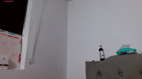 IG   OF red moonn online show from January 2025 10:36:02 AM