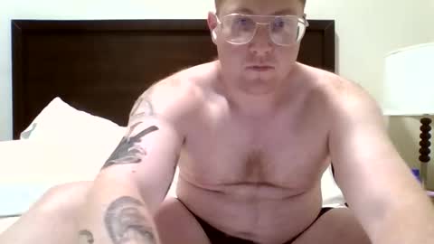 Snapshot of redbwc96 chatting on May 2026 04:44:02 PM redbwc96 online show from May 2026 04:44:02 PM