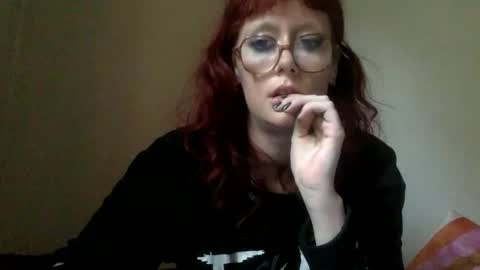 redcassie666 online show from April 2026 04:05:02 PM