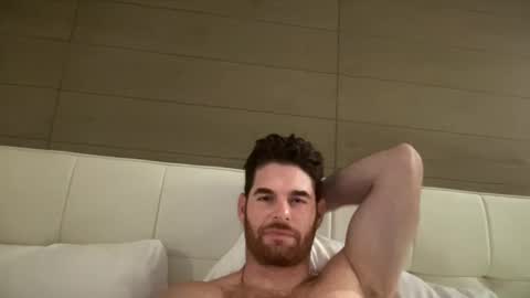 Snapshot of reddead7100 chatting on January 2026 12:38:01 AM reddead7100 online show from January 2026 12:38:01 AM