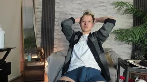 redhood_1_ online show from March 2026 08:26:33 AM