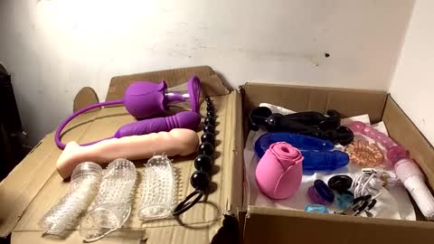 Snapshot of redhot2watch chatting on January 2025 08:11:01 AM Redhot2watch online show from January 2025 08:11:01 AM