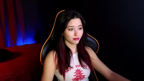 Kiara online show from December 2025 08:39:01 PM