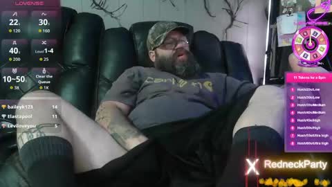 Snapshot of redneckwants2play chatting on April 2026 01:41:01 AM RedneckWants2Play online show from April 2026 01:41:01 AM