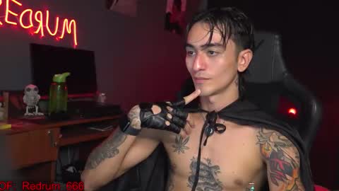 Red online show from November 2025 06:08:02 PM