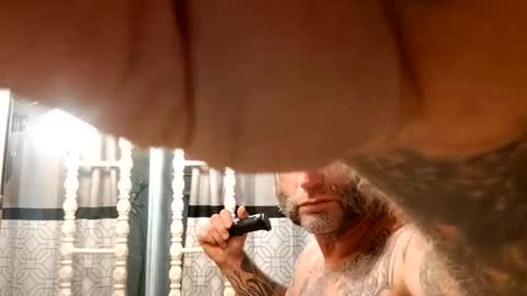 The devil online show from October 2025 05:45:02 PM