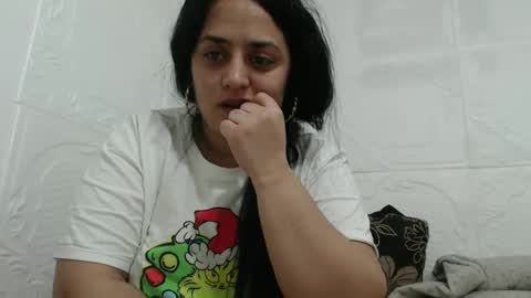 Reea online show from February 2025 12:30:01 AM