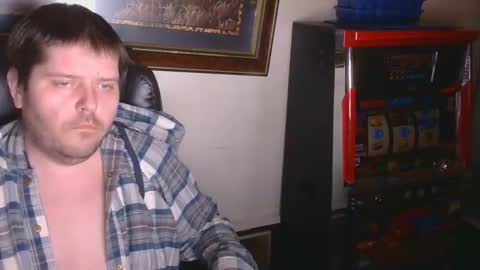 Snapshot of reecoiled chatting on January 2026 10:08:02 AM reecoiled online show from January 2026 10:08:02 AM