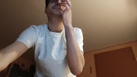 reeds44 online show from February 2026 08:04:02 PM