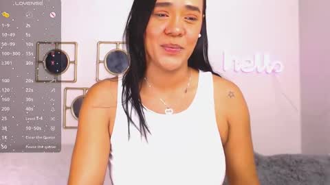 Snapshot of regina1819 chatting on February 2025 09:41:01 AM regina1819 online show from February 2025 09:41:01 AM