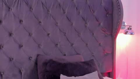 Regina  online show from March 2026 07:15:01 AM