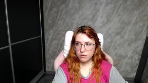 Regina online show from March 2026 04:52:01 AM