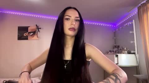 Snapshot of reginavandivier chatting on July 2026 07:23:02 AM Amelia online show from July 2026 07:23:02 AM