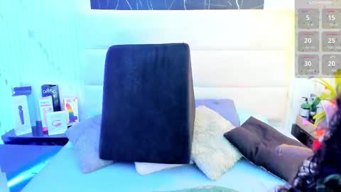 Snapshot of reginavegaa chatting on October 2025 11:36:02 AM reginavegaa online show from October 2025 11:36:02 AM