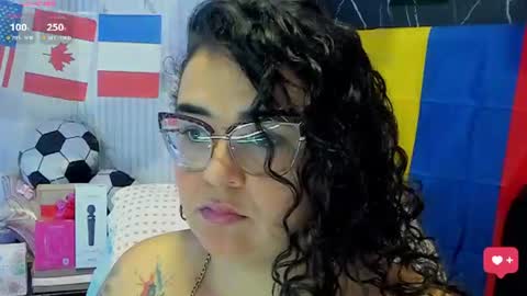 Snapshot of reginavegaa chatting on June 2026 10:19:02 AM reginavegaa online show from June 2026 10:19:02 AM
