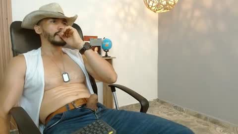   REIKO  online show from February 2025 10:39:02 PM