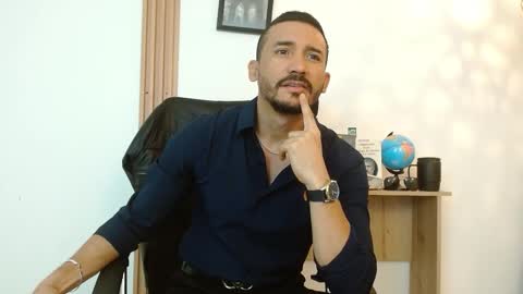   REIKO  online show from September 2025 02:38:02 PM