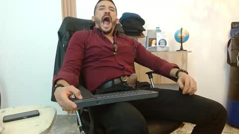   REIKO  online show from October 2025 07:54:01 PM