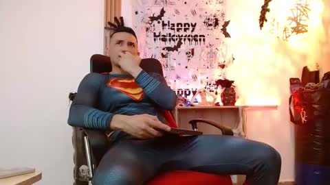   REIKO  online show from October 2025 02:51:02 PM