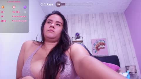 reina_loren online show from November 2025 04:34:02 AM