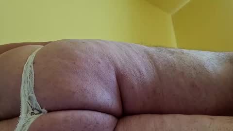 Snapshot of remus60 chatting on February 2025 10:26:01 AM remus60 online show from February 2025 10:26:01 AM