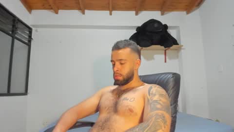 Snapshot of remy_sten chatting on January 2025 01:24:01 AM Rmy Steen online show from January 2025 01:24:01 AM