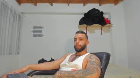 Snapshot of remy_sten chatting on January 2025 12:50:01 AM Rmy Steen online show from January 2025 12:50:01 AM