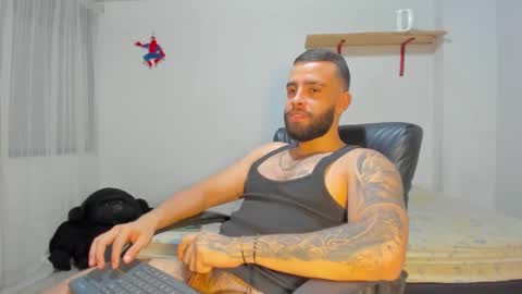 Snapshot of remy_sten chatting on September 2025 12:32:02 AM Rmy Steen online show from September 2025 12:32:02 AM