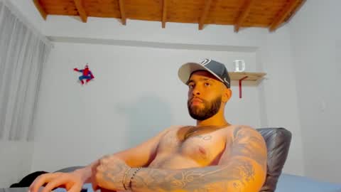 Snapshot of remy_sten chatting on September 2025 02:05:02 AM Rmy Steen online show from September 2025 02:05:02 AM