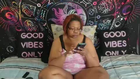 RenaeCumsAlot online show from July 2026 07:01:02 PM