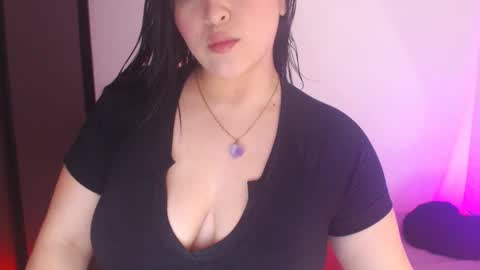 Snapshot of renata_ruiz chatting on January 2026 03:56:01 AM online show from January 2026 03:56:01 AM