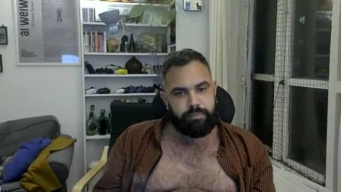 Snapshot of renatobolanho chatting on November 2025 11:18:02 PM renatobolanho online show from November 2025 11:18:02 PM