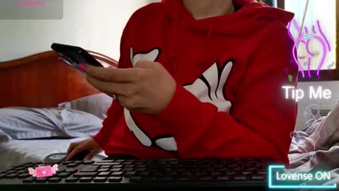 Snapshot of renattabigboobs chatting on October 2025 10:23:02 AM Renatta online show from October 2025 10:23:02 AM