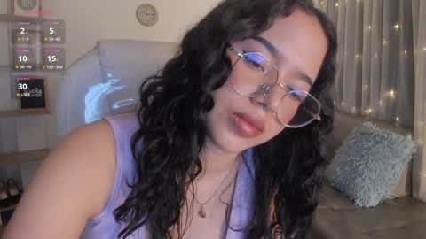 renaxi_smith online show from February 2025 01:22:01 AM