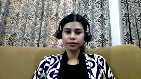 Lisa online show from April 2026 08:31:02 AM