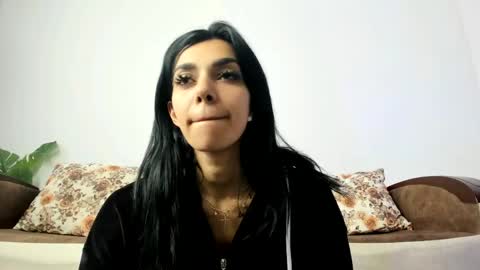 Rena online show from April 2026 09:48:01 AM