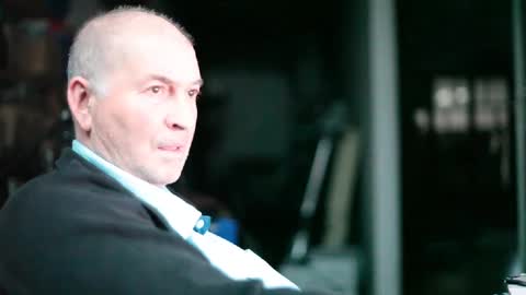 renefr online show from December 2024 04:04:01 PM