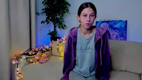 Christina online show from May 2026 06:48:01 PM
