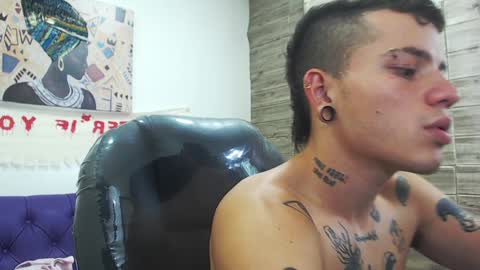 R E N E  online show from December 2024 07:50:02 AM