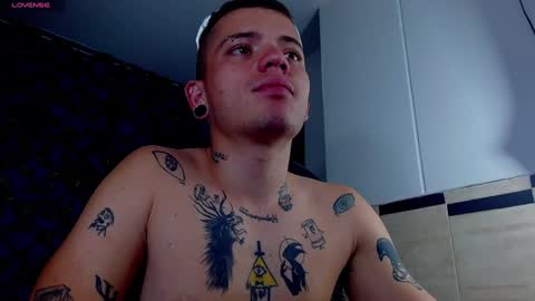 R E N E  online show from January 2025 11:10:01 AM