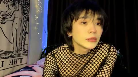 Snapshot of rennuts chatting on January 2025 12:17:01 AM rennuts online show from January 2025 12:17:01 AM