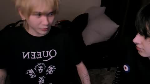 Snapshot of rennuts chatting on February 2026 02:53:01 AM rennuts online show from February 2026 02:53:01 AM