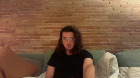 Snapshot of renzo_899 chatting on May 2026 02:19:01 AM Renzo online show from May 2026 02:19:01 AM