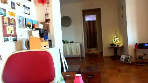 Residentofthecity online show from March 2025 09:37:01 PM