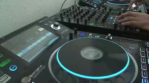 GearPorn online show from December 2024 06:42:02 PM