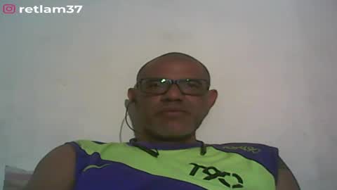 Snapshot of retlam37 chatting on December 2024 10:22:01 AM Walter online show from December 2024 10:22:01 AM