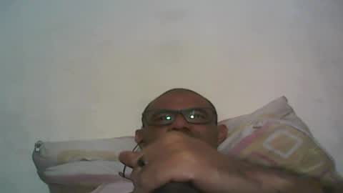 Snapshot of retlam37 chatting on December 2024 08:36:02 AM Walter online show from December 2024 08:36:02 AM