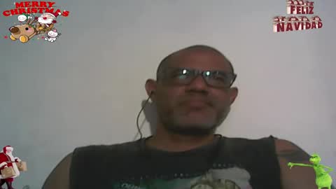 Snapshot of retlam37 chatting on December 2024 05:20:02 AM Walter online show from December 2024 05:20:02 AM